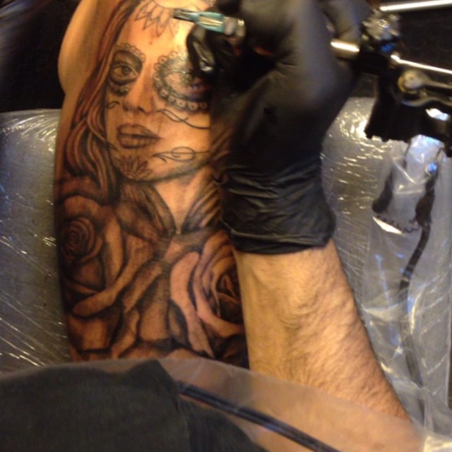 Dagens by @piroz_tattoo #tattoo#ink#tattoos#tatuering#gadd#stockholm#nicesthlm#blackandgray